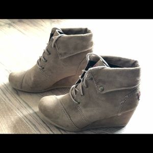 Wedge booties